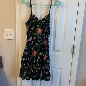 Medium floral old navy dress